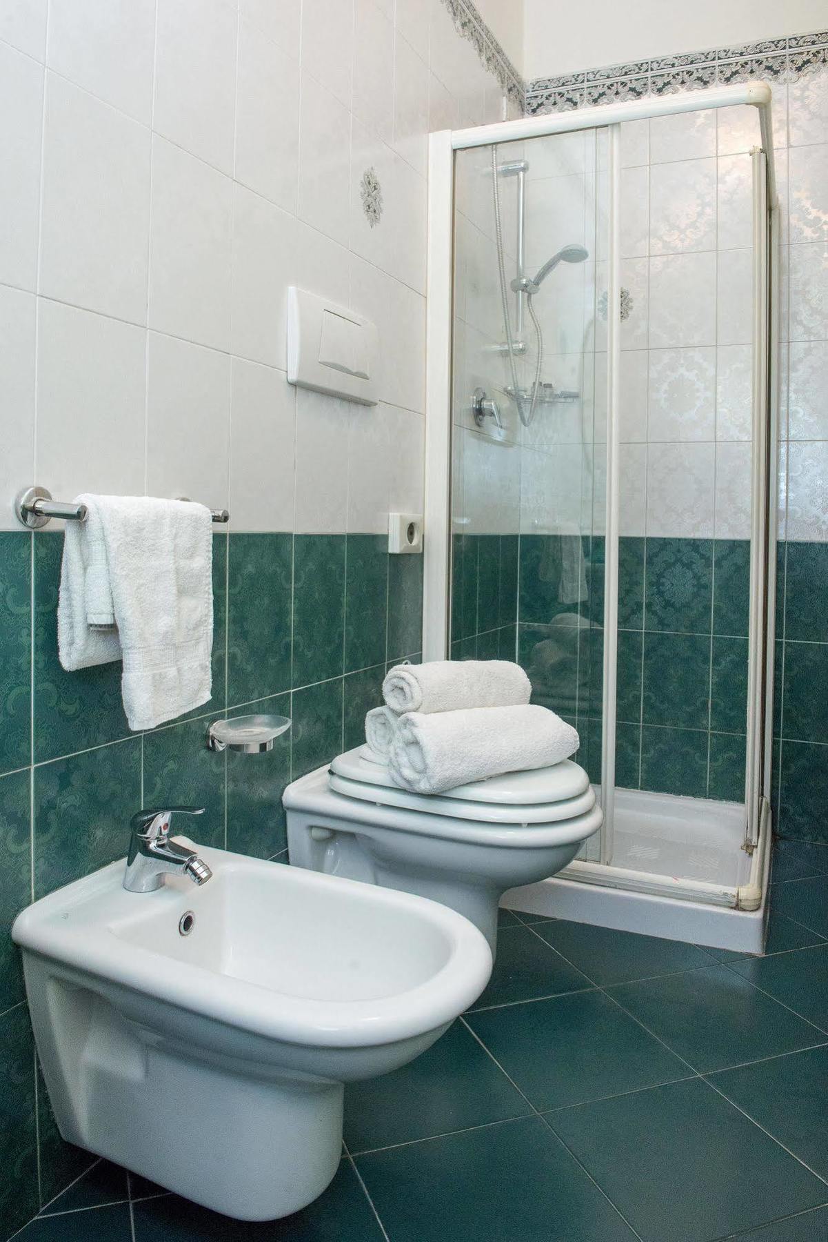 Residence Comfort Riccione Zewnętrze zdjęcie