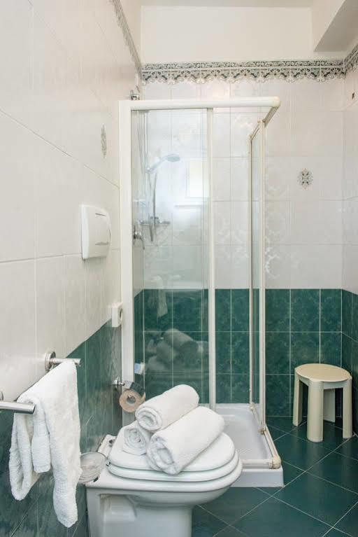 Residence Comfort Riccione Zewnętrze zdjęcie