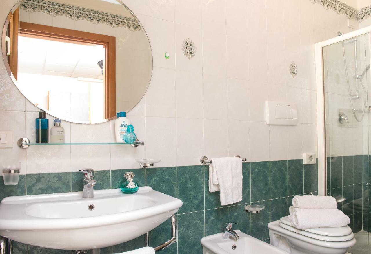 Residence Comfort Riccione Zewnętrze zdjęcie