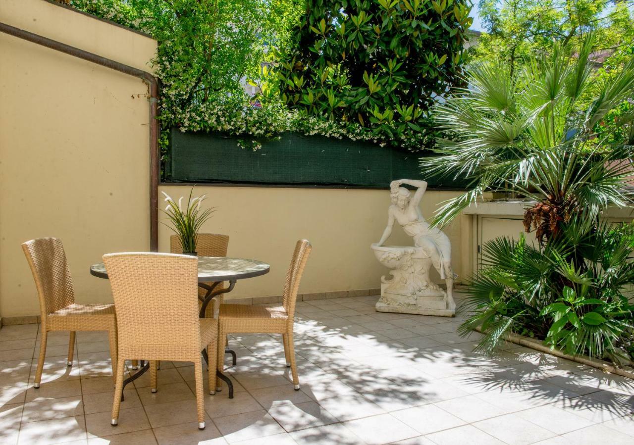 Residence Comfort Riccione Zewnętrze zdjęcie